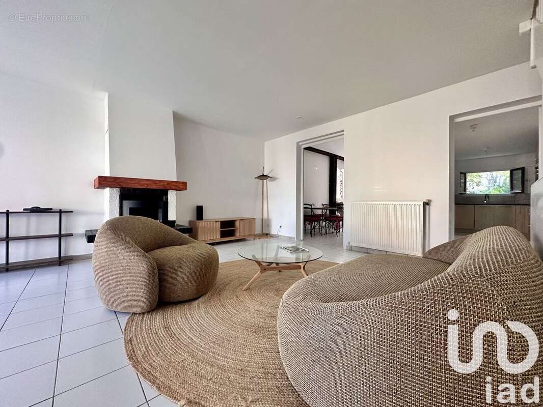 Photo 2 - Maison à FONTENAY-AUX-ROSES