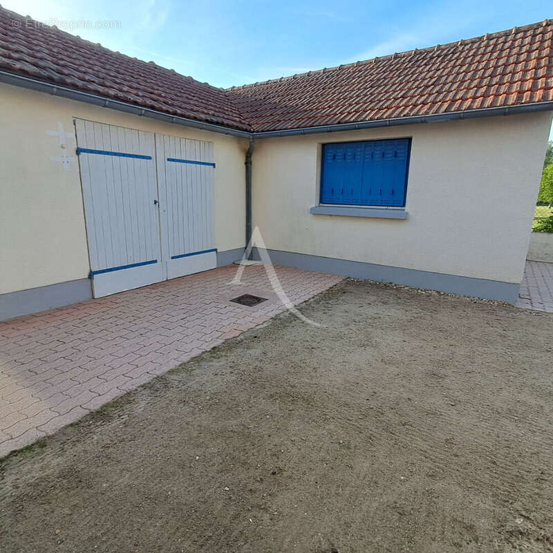 Maison Vitry Aux Loges - photo 17