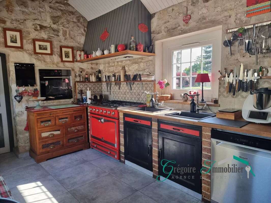 Maison à MONTIGNY-SUR-LOING