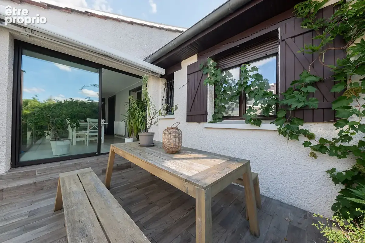 Maison Vaires Sur Marne 6 pièce(s) 152.63 m2 - photo 18