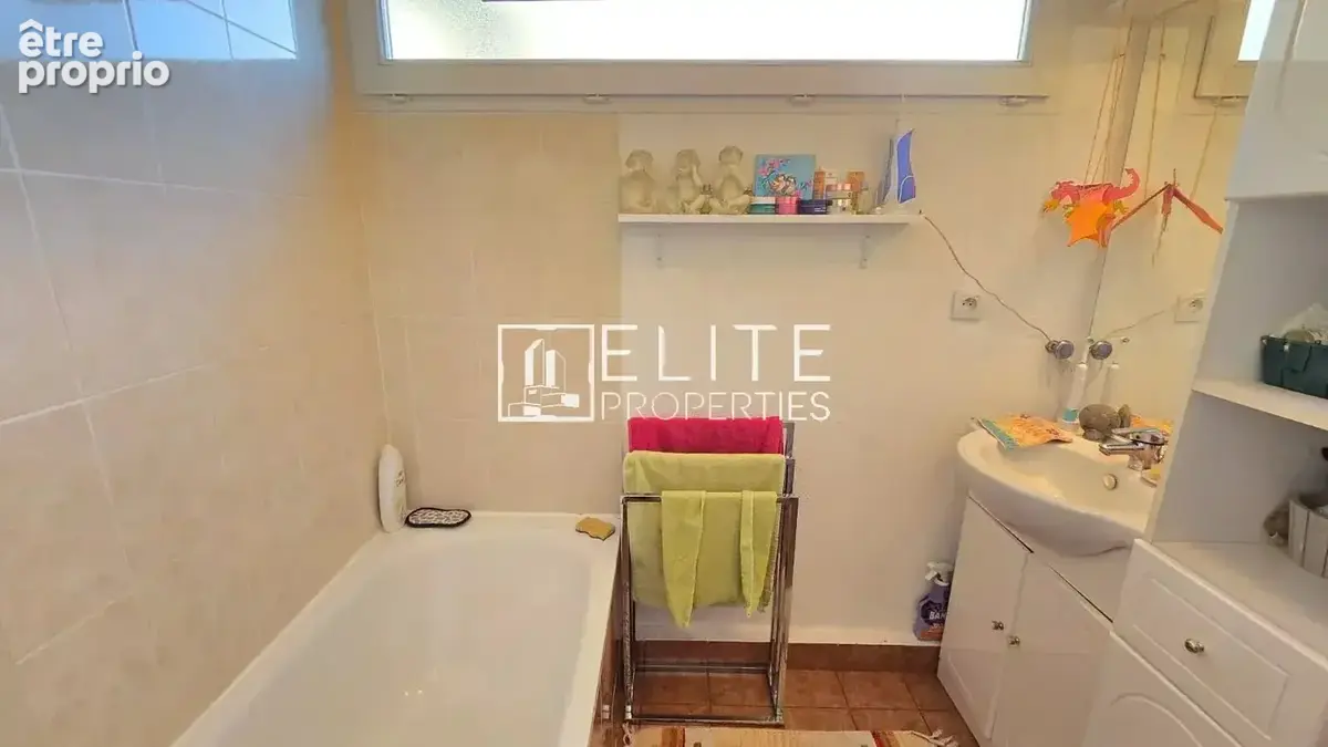 Appartement 2 pièces + terrasse, piscine & 2 parkings – grasse - photo 7