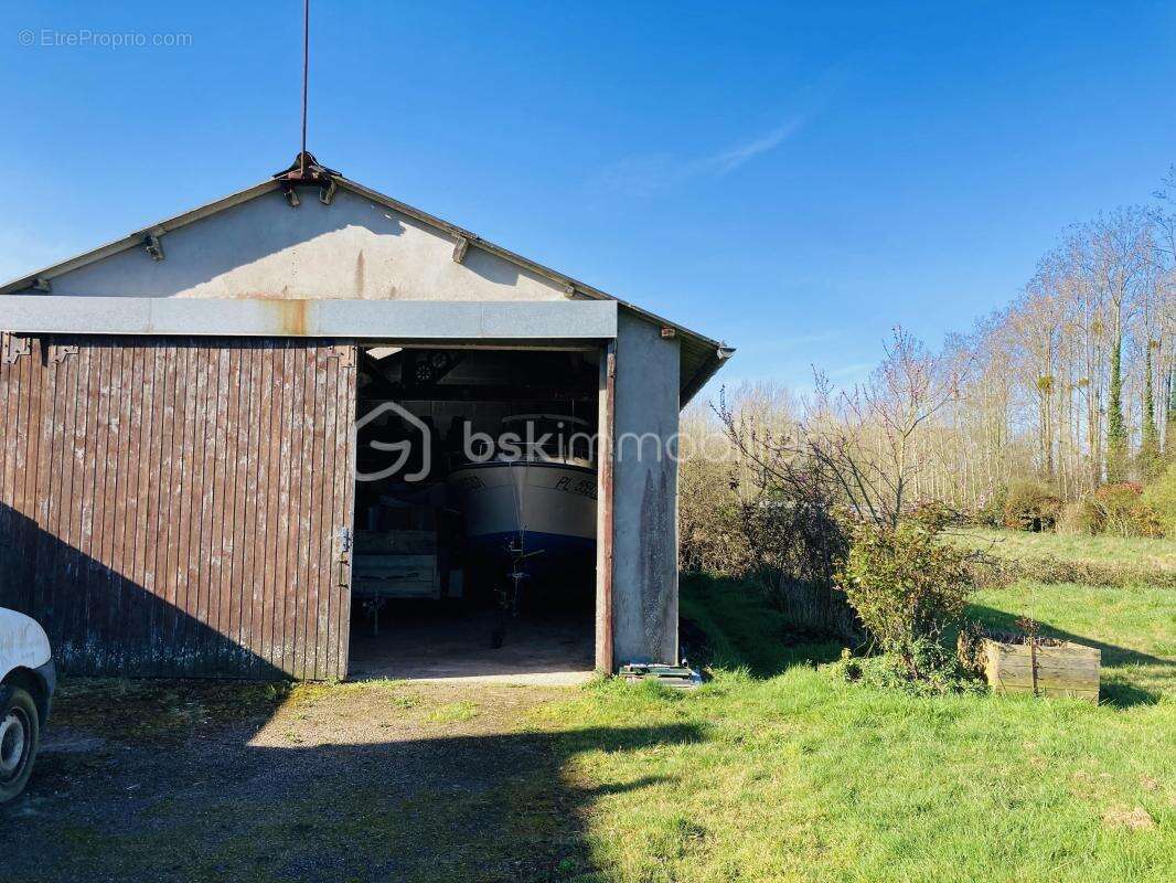 Maison 93m2 à fort potentiel- Terrain de 1012m2- Proche commerces et plages - photo 2