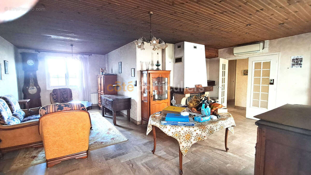 Maison à VILLEMANDEUR