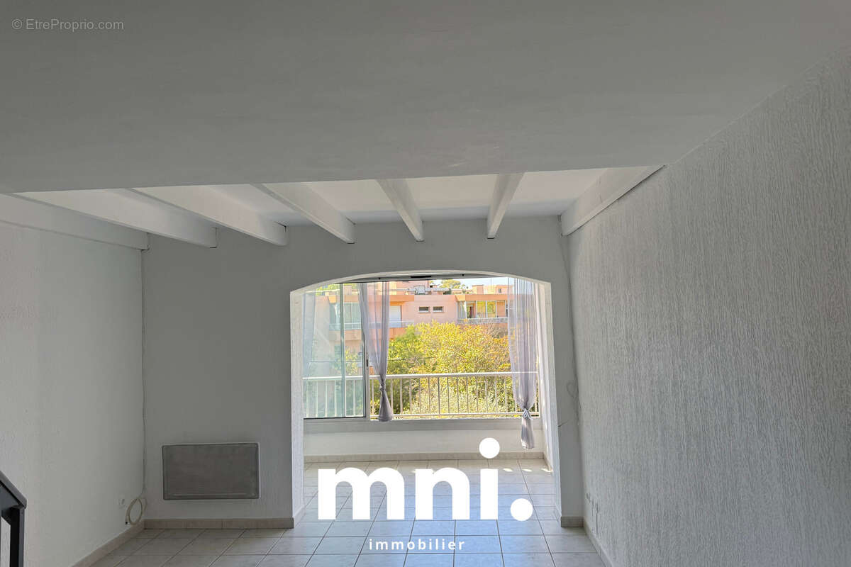 Appartement à SANARY-SUR-MER