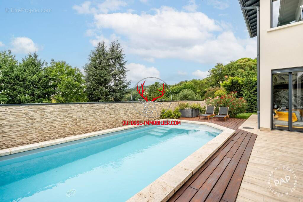 Maison à SAINT-CYR-AU-MONT-D'OR