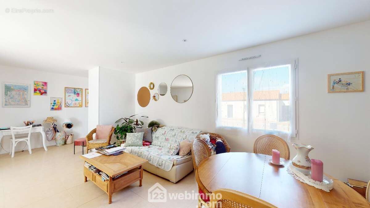 Et sans vis-a-vis dans un lotissement calme - Maison à SAINT-HILAIRE-LA-FORET