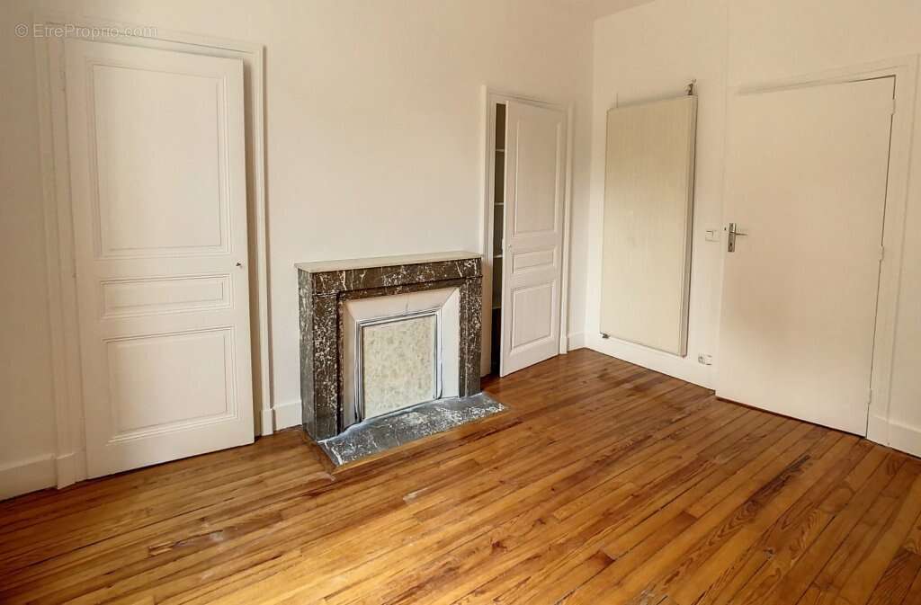 Chambéry – t3 62 m² – rdc surélevé – cave - photo 3