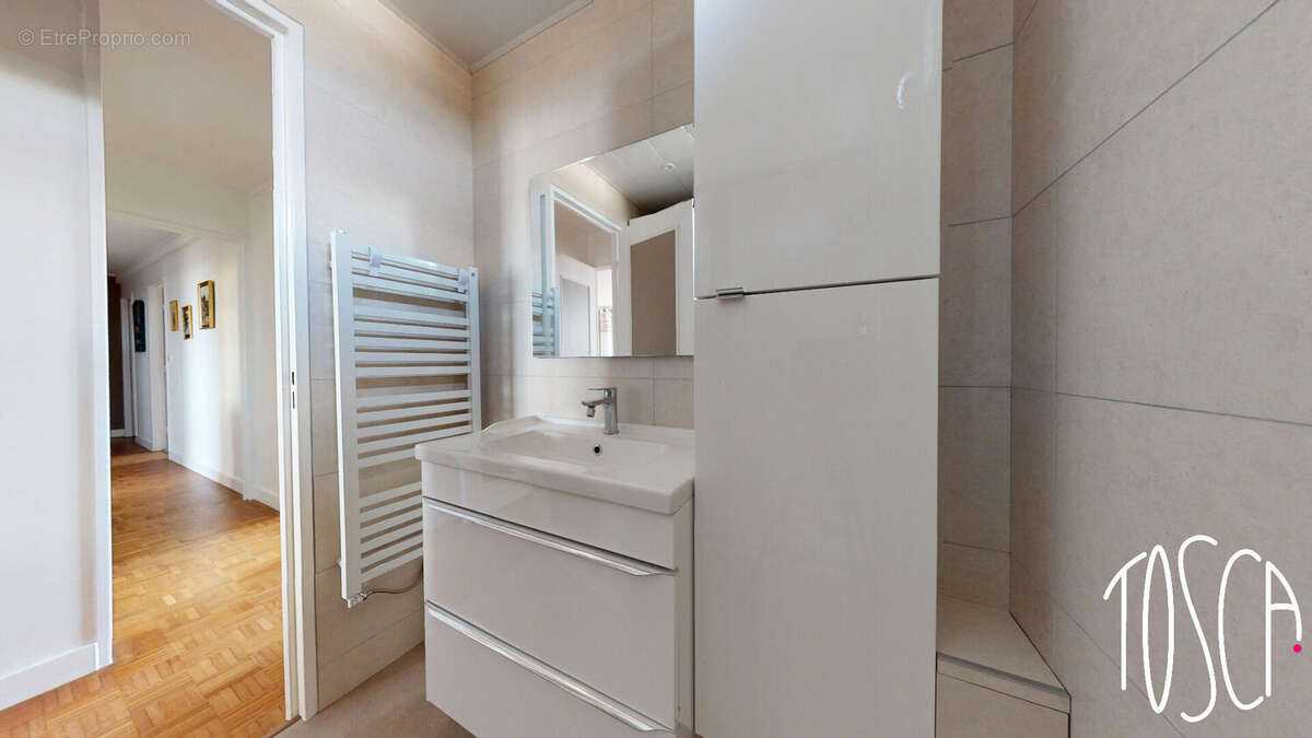 Appartement à THIAIS