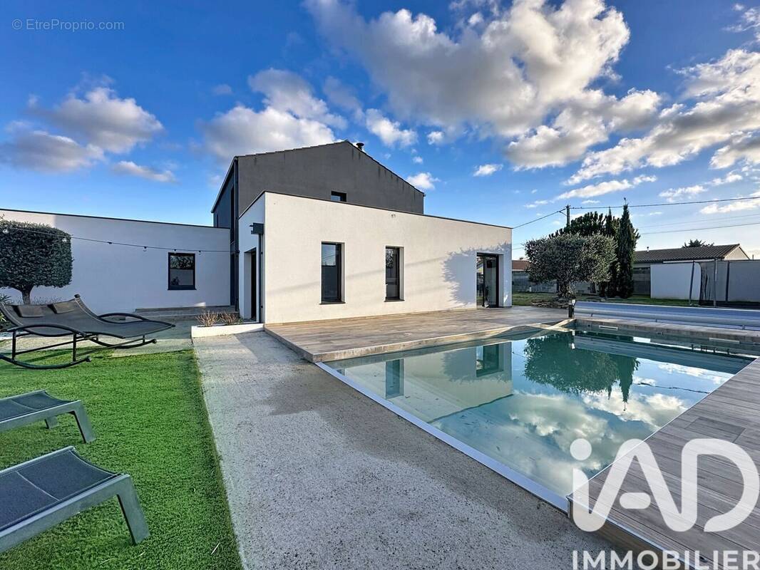 Photo 1 - Maison à LOUZY