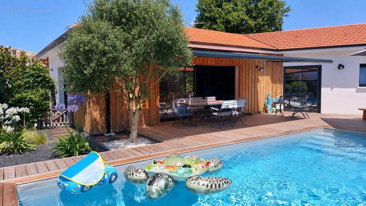 Maison à GUJAN-MESTRAS