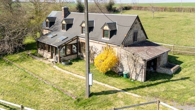 Maison à L'AIGLE