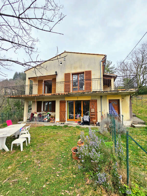 Maison à VALS-LES-BAINS