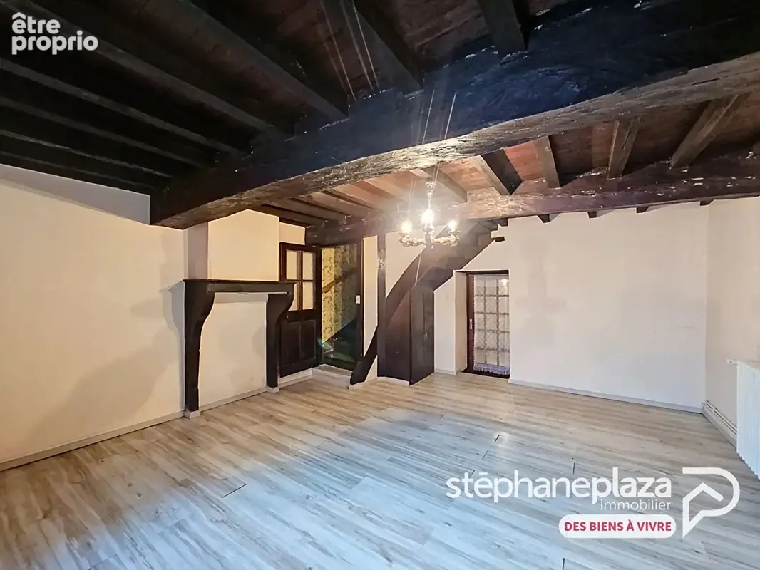 plateau à rénover duplex Tossiat 51m² lot 4 - photo 1