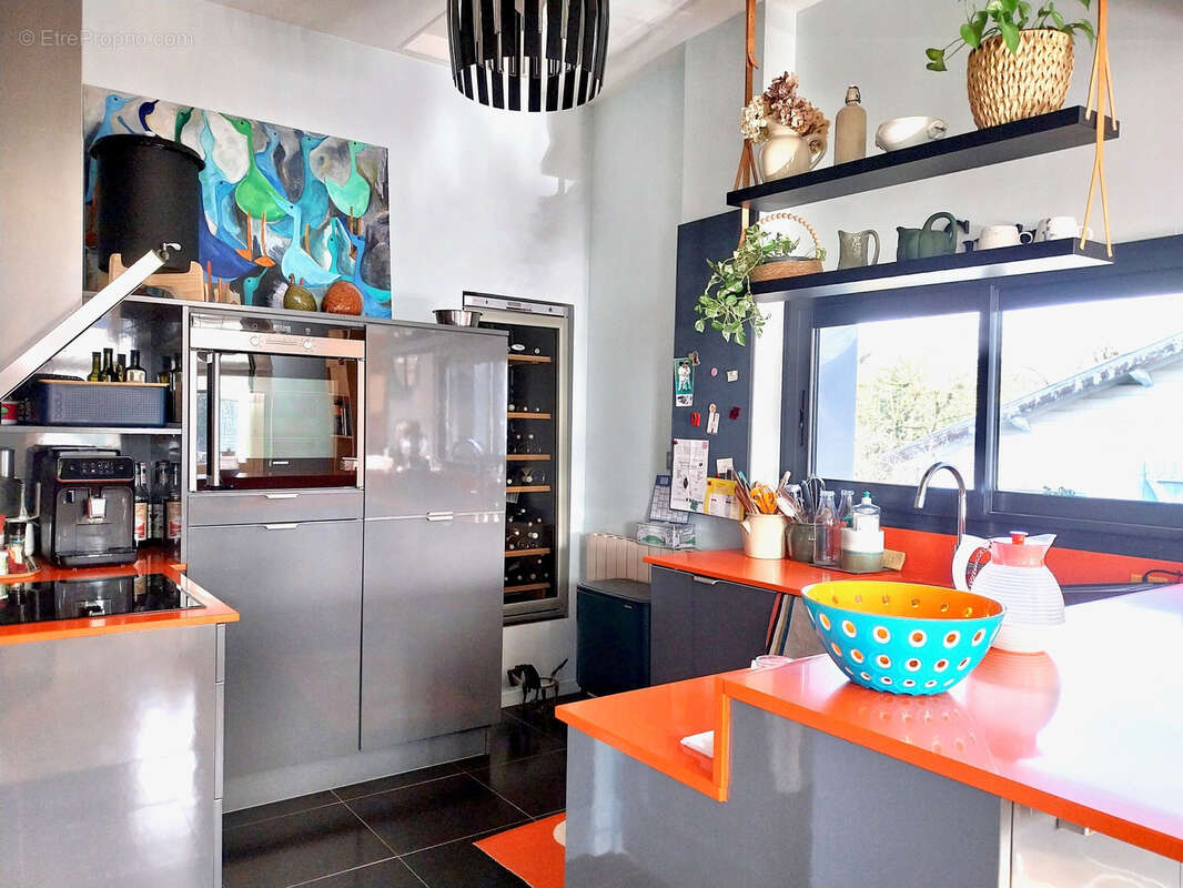 Maison à VILLENAVE-D'ORNON