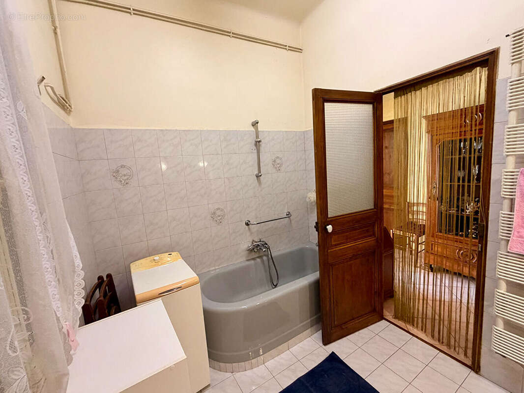 Appartement Marseille 3 pièce(s) 70 m2 - photo 9