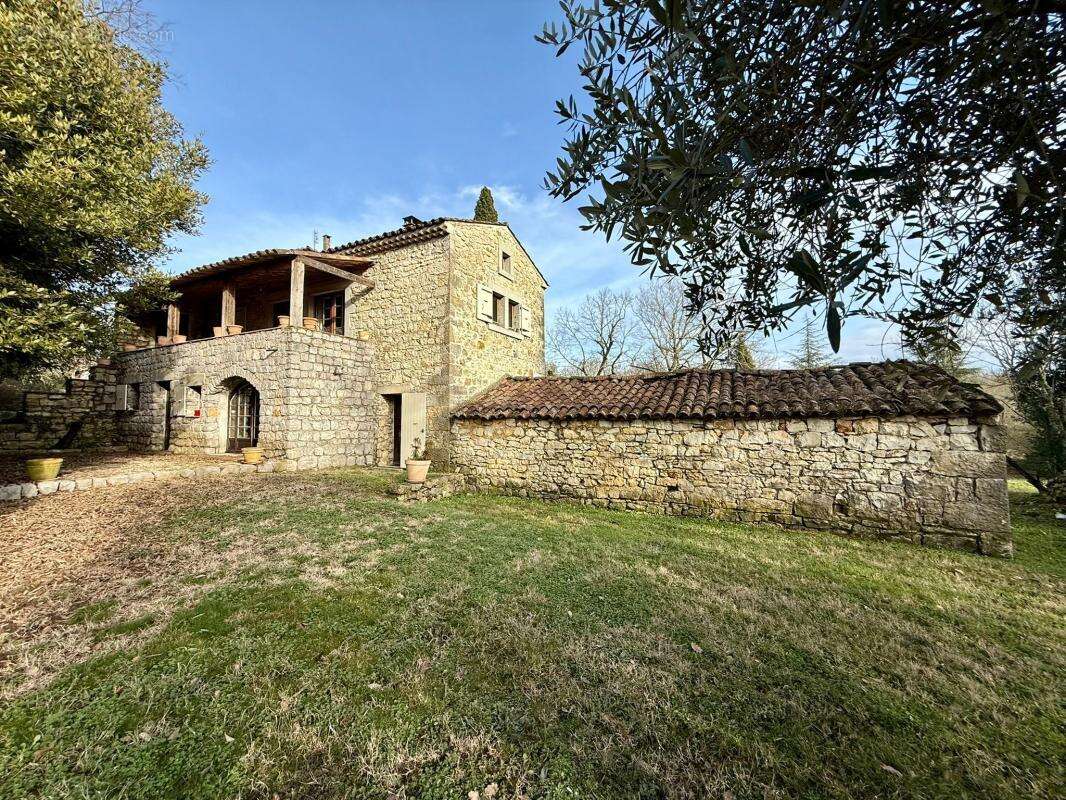 Maison à CHANDOLAS