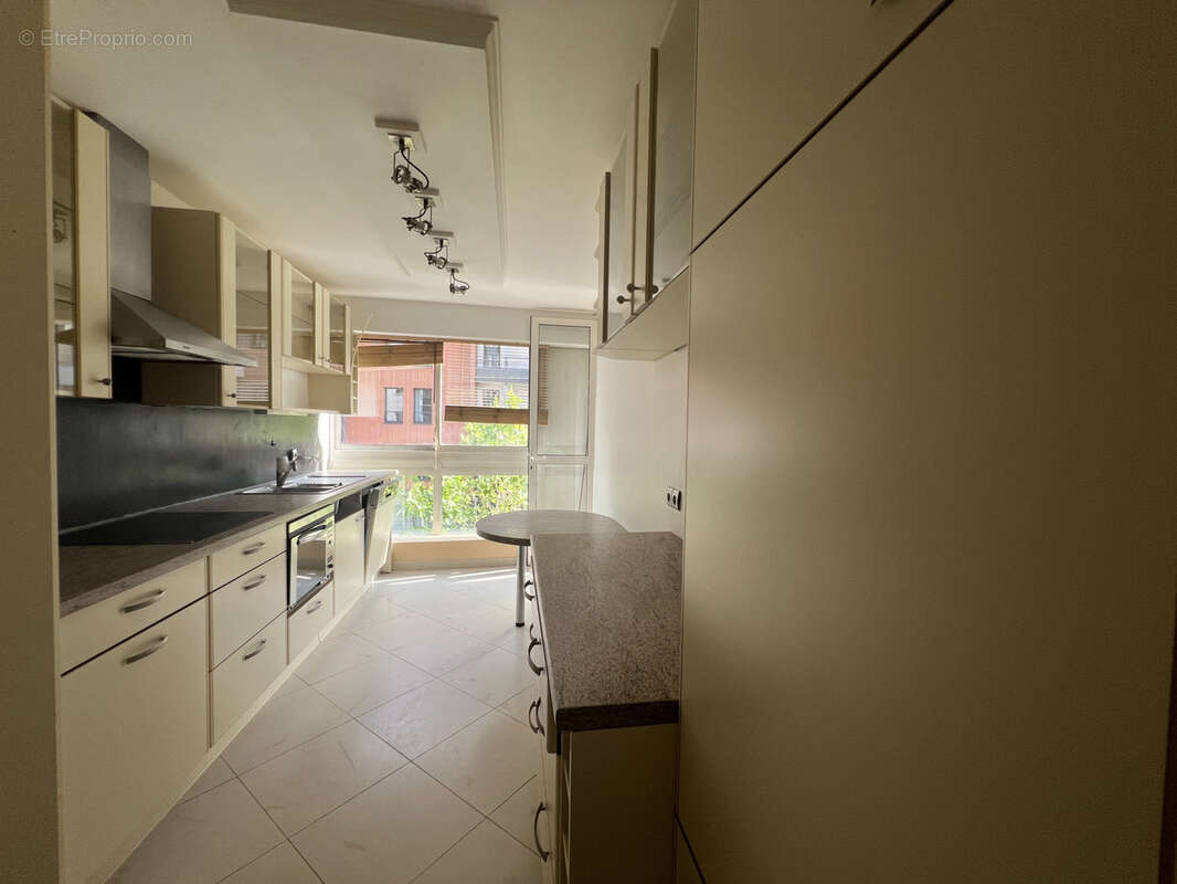 Appartement à BOULOGNE-BILLANCOURT