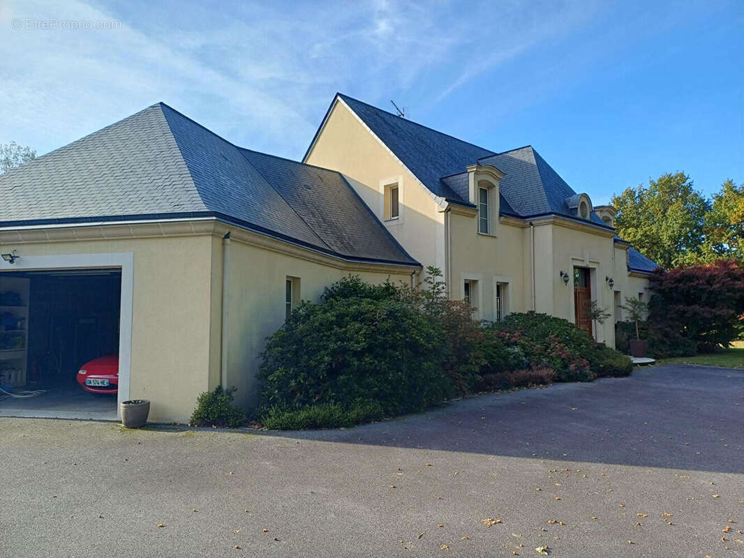 Maison à LAVAL