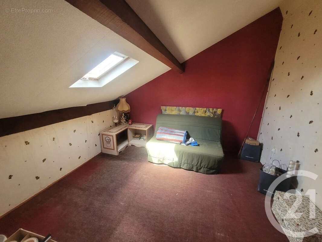Maison 172 m² à Bruailles  - photo 11