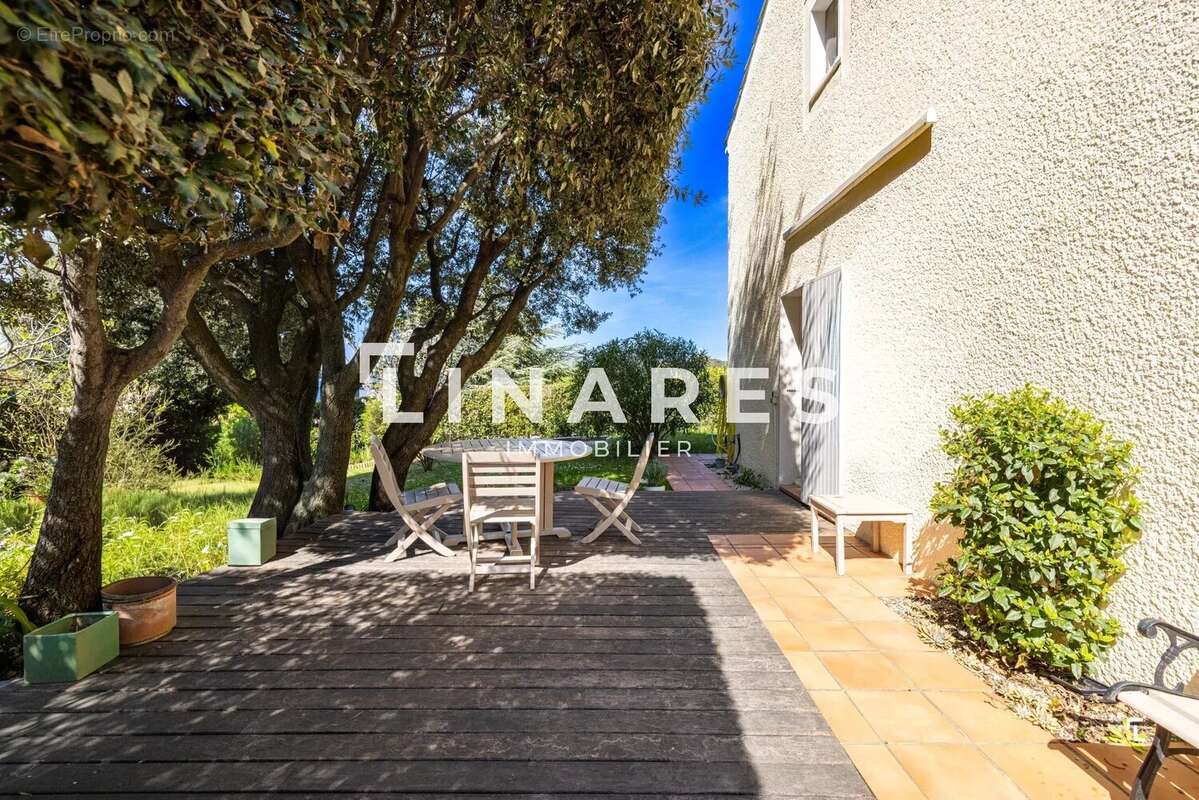 Maison à MARSEILLE-11E