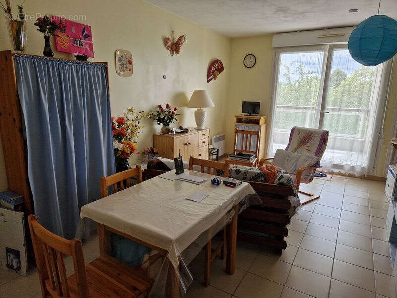 Appartement à VENETTE