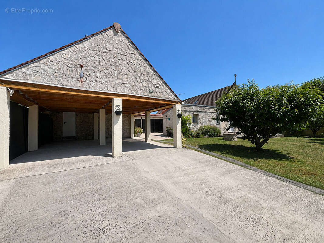 Maison 240 m² à Pont-Sainte-Maxence  - photo 3