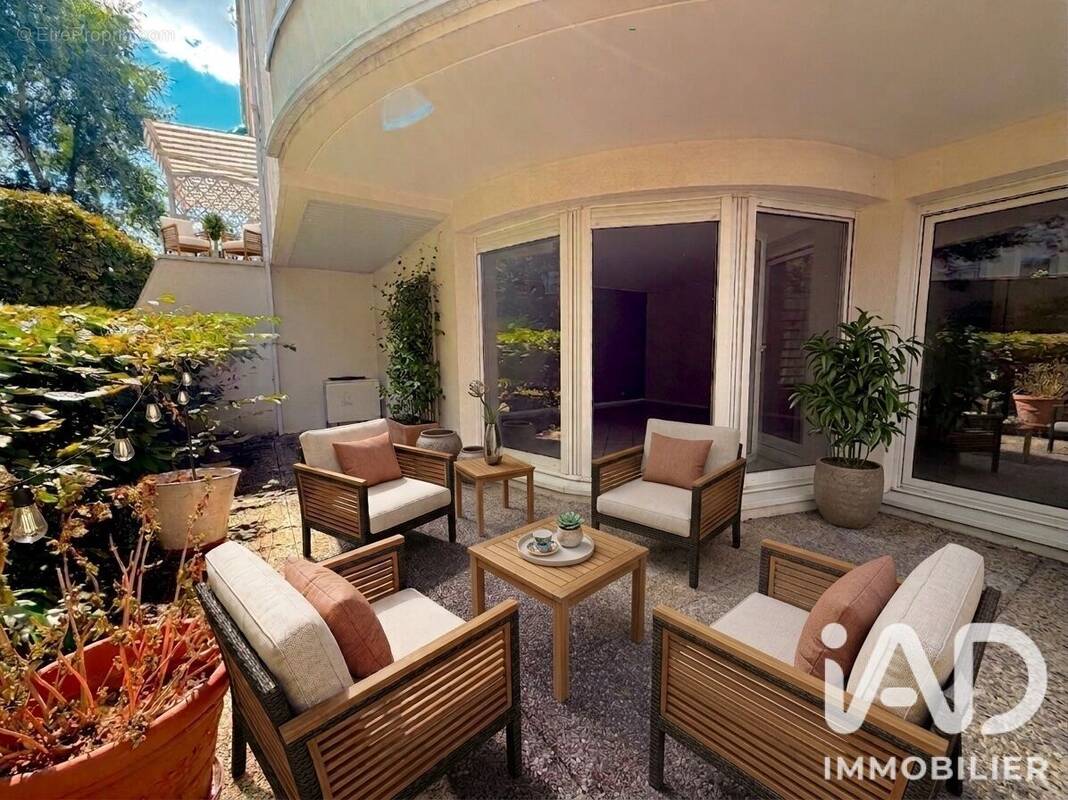 Photo 1 - Appartement à CHATENAY-MALABRY