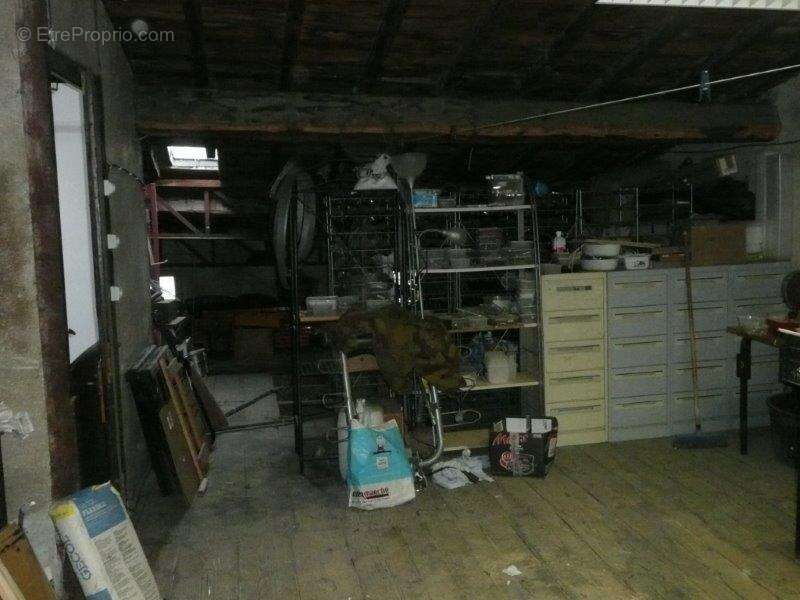 Commerce à CARCASSONNE