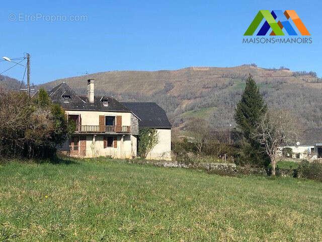 Maison 170 m² à Barcus  - photo 6