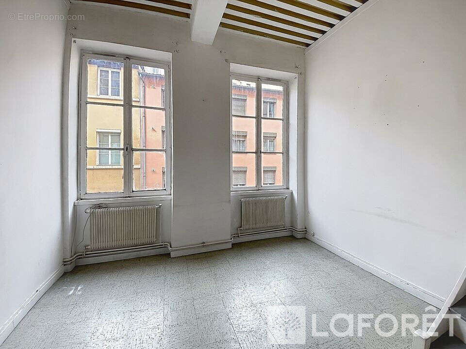 Appartement à LYON-1E