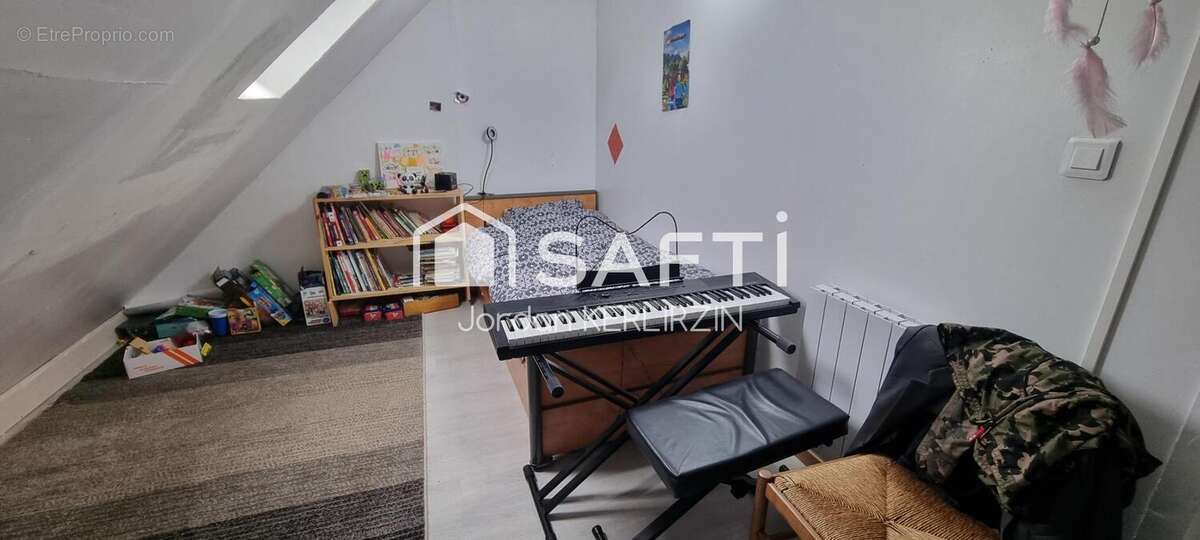 Photo 7 - Maison à BRENNILIS