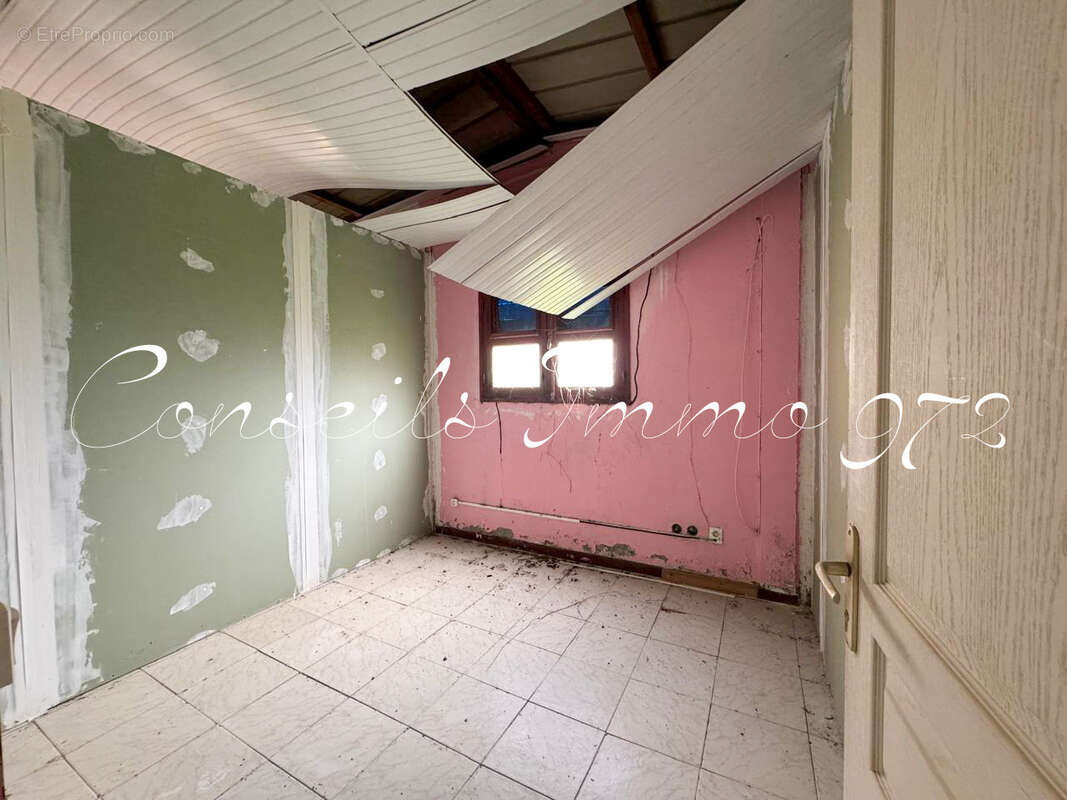 À Vendre   Maison F7 + Dépendance F3   L’Ajoupa-Bouillon - photo 20