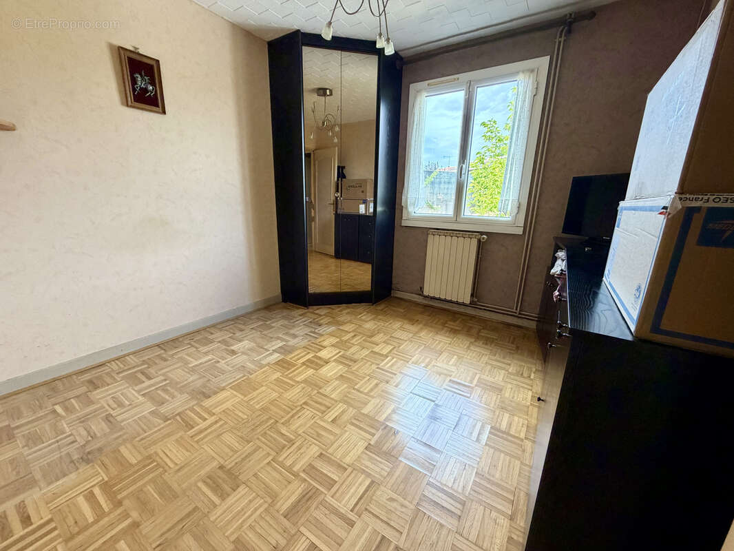 Maison de Plain-pied , 3 chambres. - photo 11