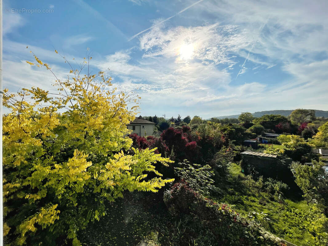 Appartement à GRIGNY