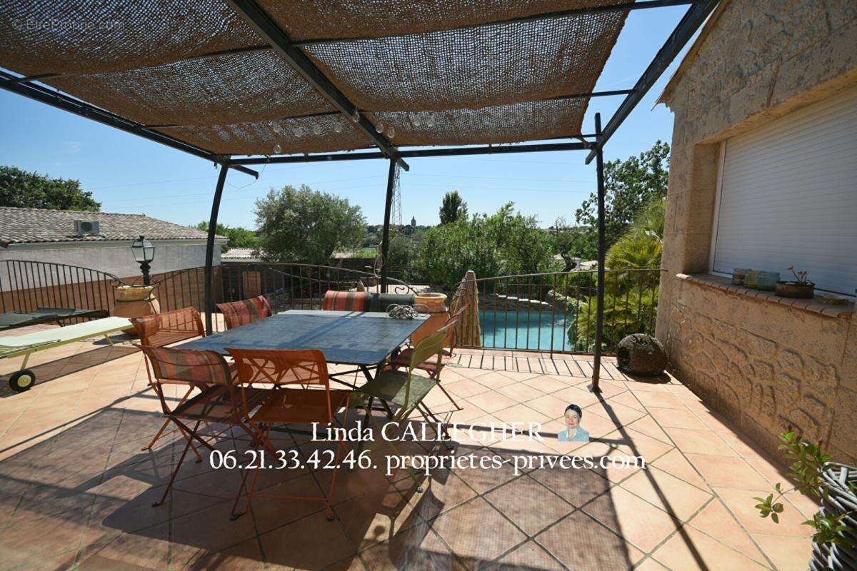 Villa 350m2 dont 9 pièces avec piscine et appartement en annexe - photo 5