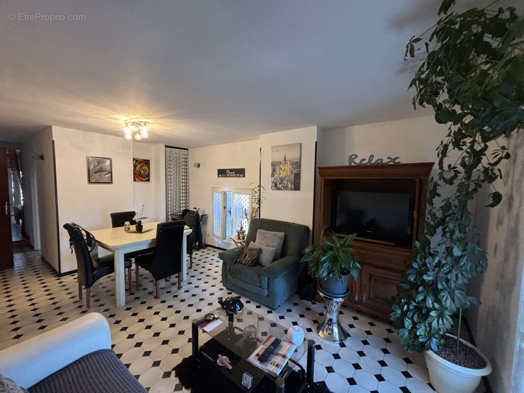 Appartement à BEZIERS