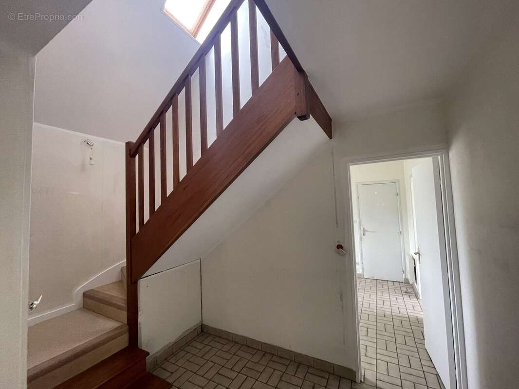 Maison à NEUVY-SUR-LOIRE