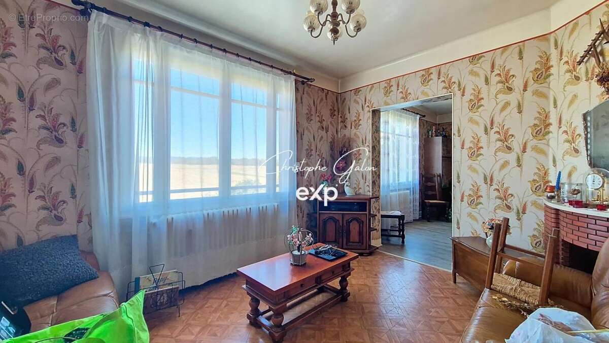 Maison à RILHAC-RANCON