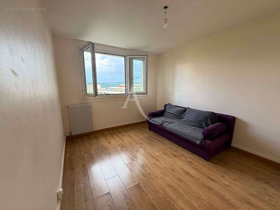 Appartement à CHATILLON