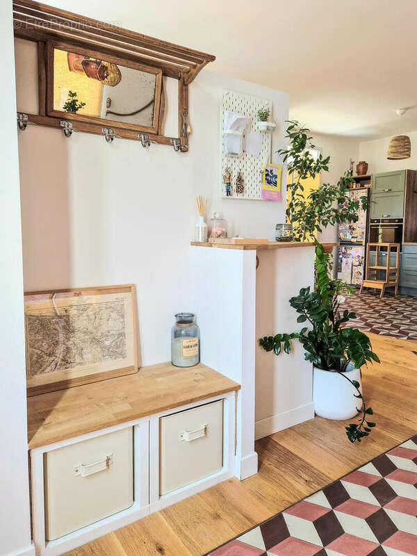 18306 - Maison à BELVEZE-DU-RAZES