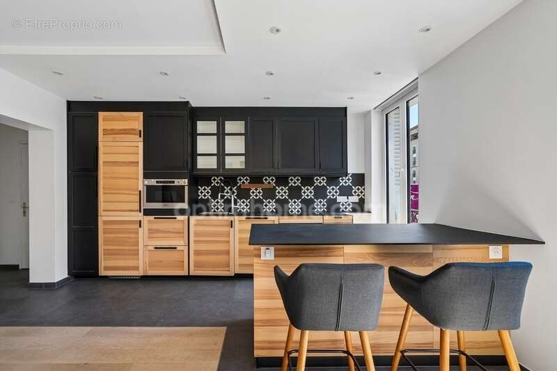 Appartement à ISSY-LES-MOULINEAUX