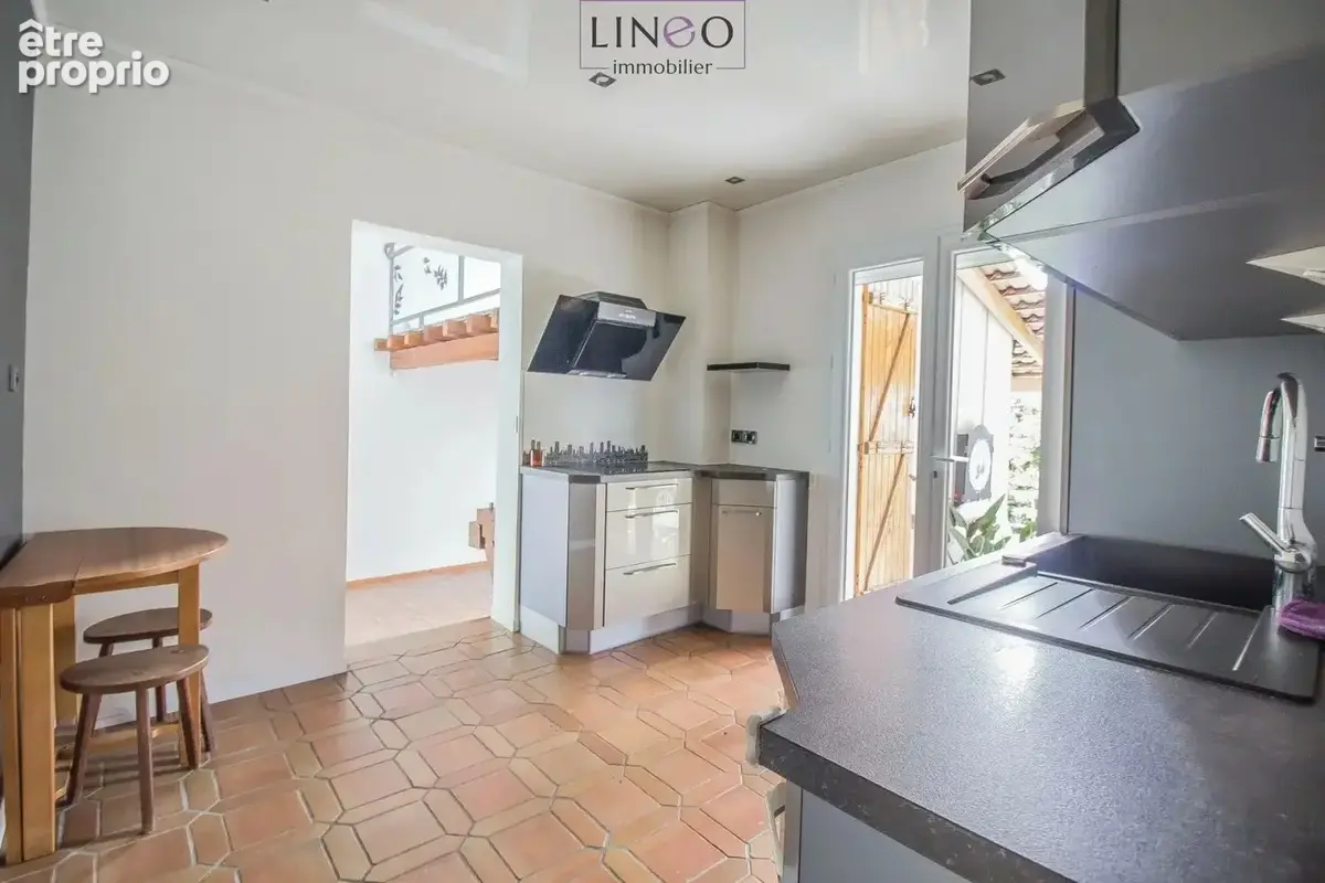 vente maison - 6 pièce(s) - photo 12
