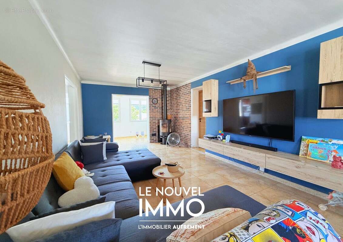 Appartement à ROGNAC
