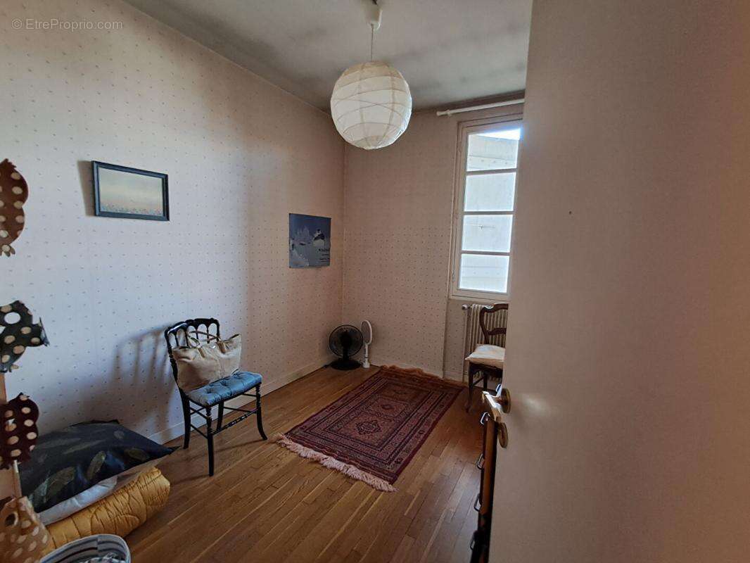 Maison à CHAMPFORGEUIL