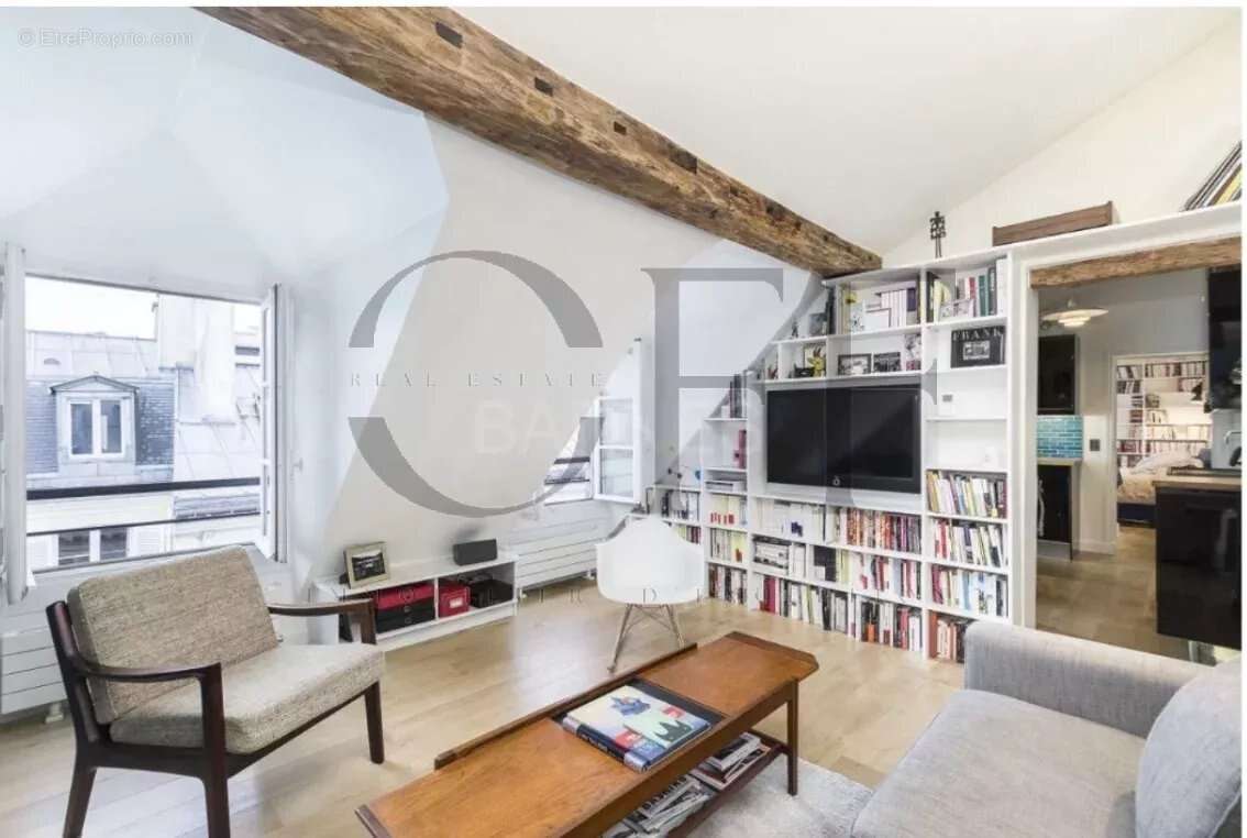 Appartement à PARIS-7E