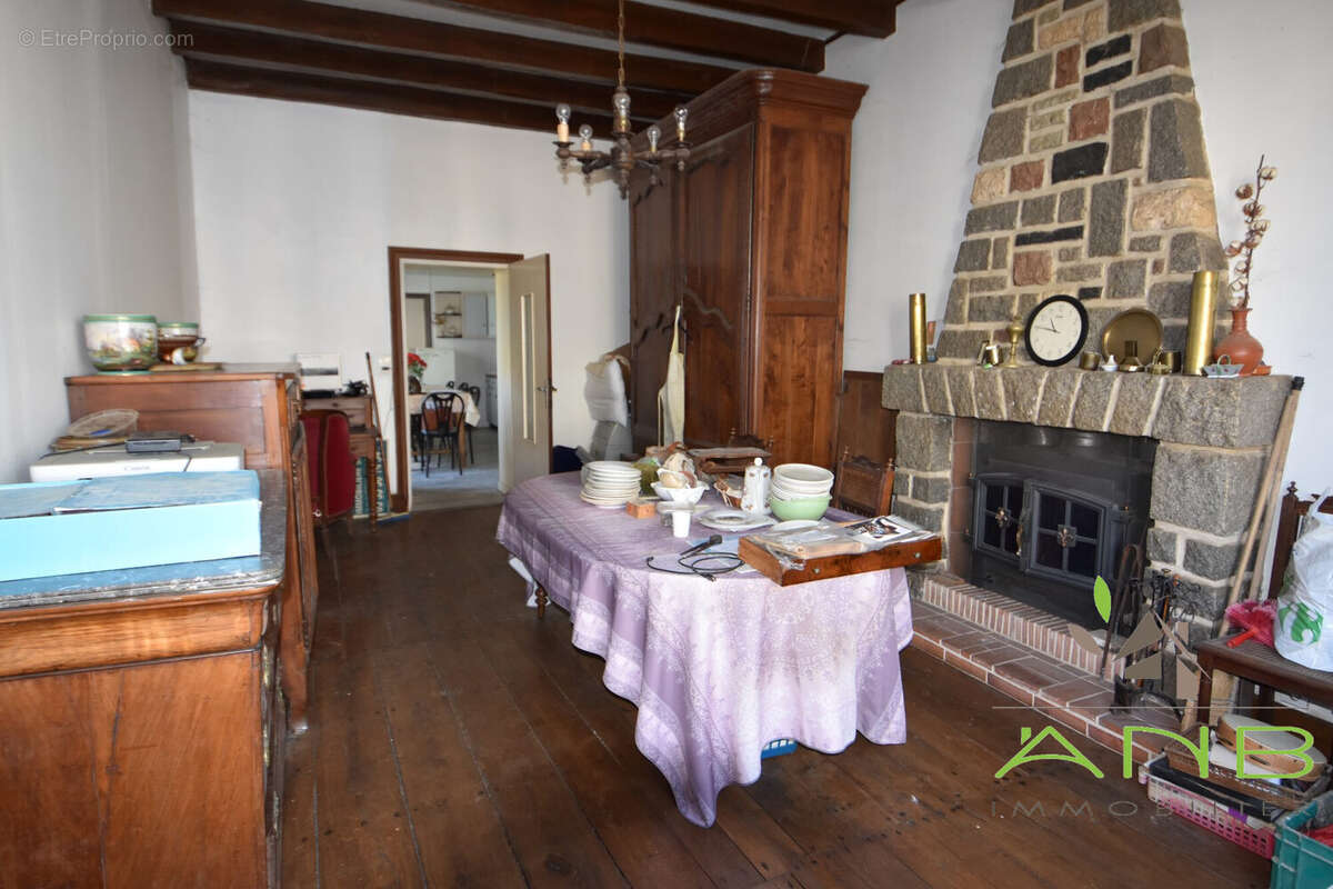 Maison 150 m² à Piegut-Pluviers  - photo 6