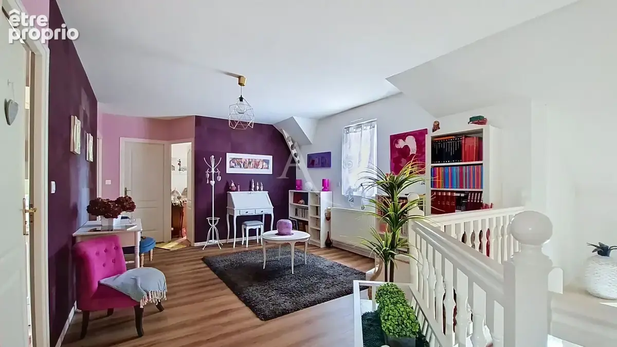 Briollay - Maison récente de plus de 220 m² avec de belles prestations - photo 6