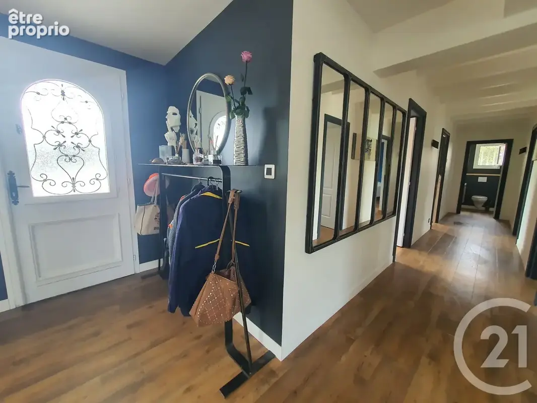 Maison 215 m² à Lisle-Sur-Tarn  - photo 9