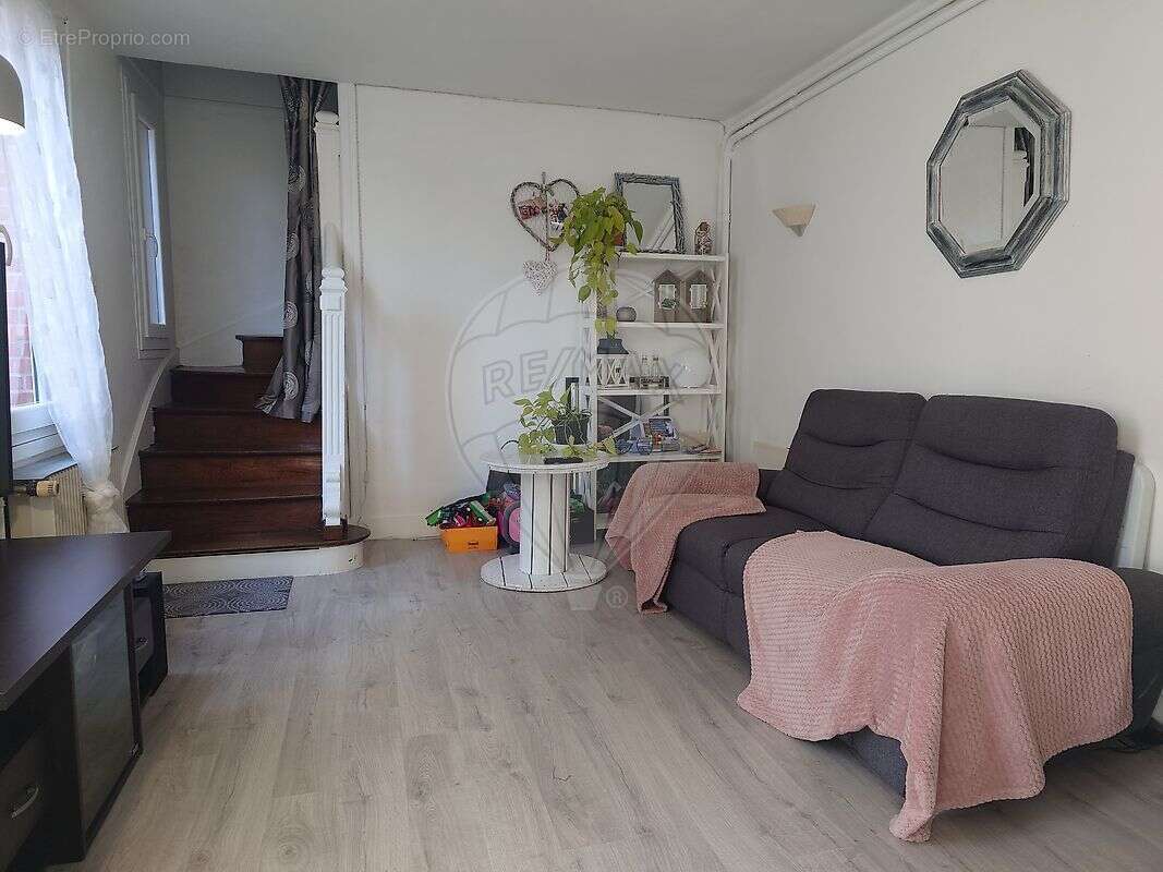 Maison à ISSY-L'EVEQUE