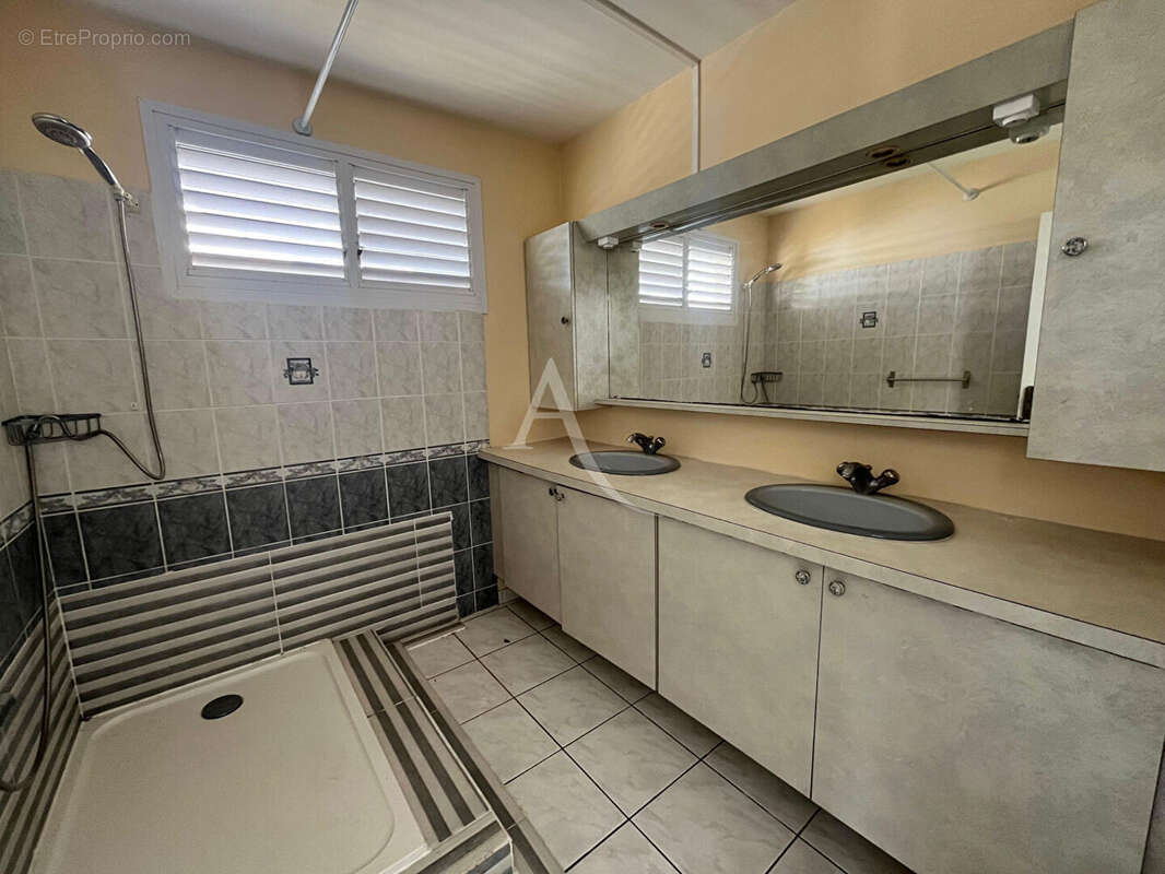 Maison à SAINTE-LUCE